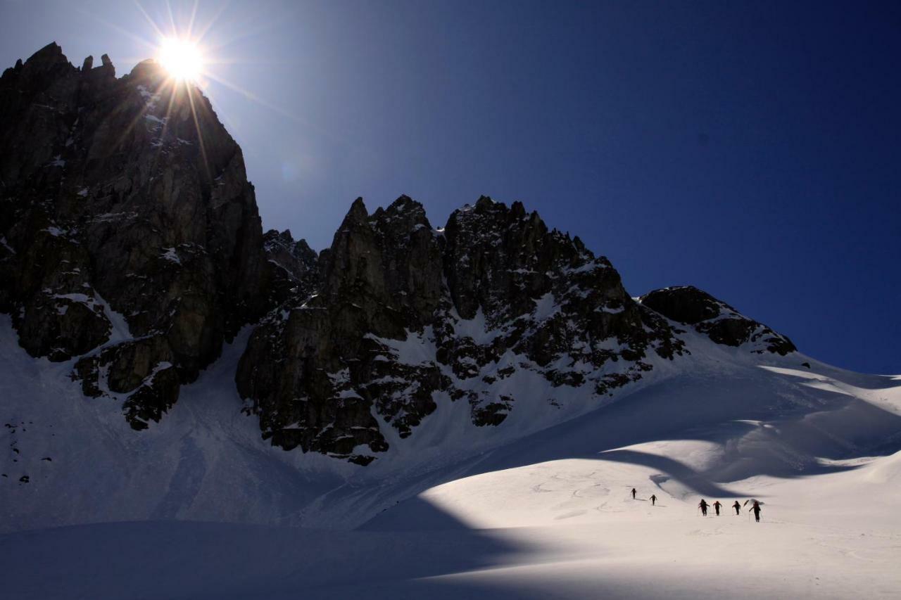 Gudauri Hut Hotel Exterior photo